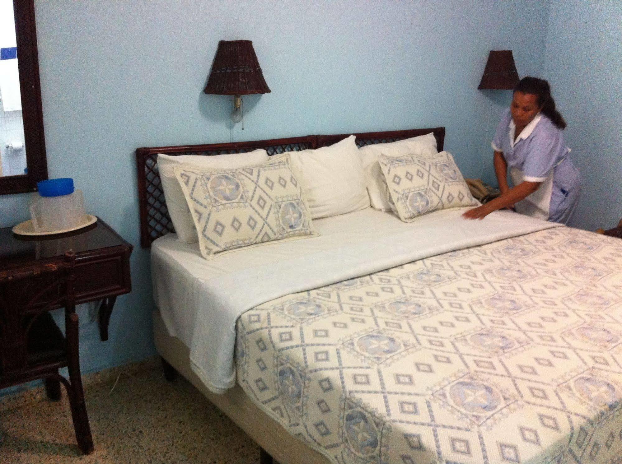Hotel Caribe Barahona Εξωτερικό φωτογραφία